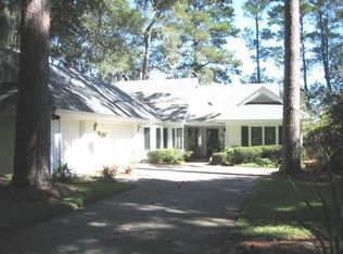 121 Chicora Pt, Saint Helena Island, SC 29920