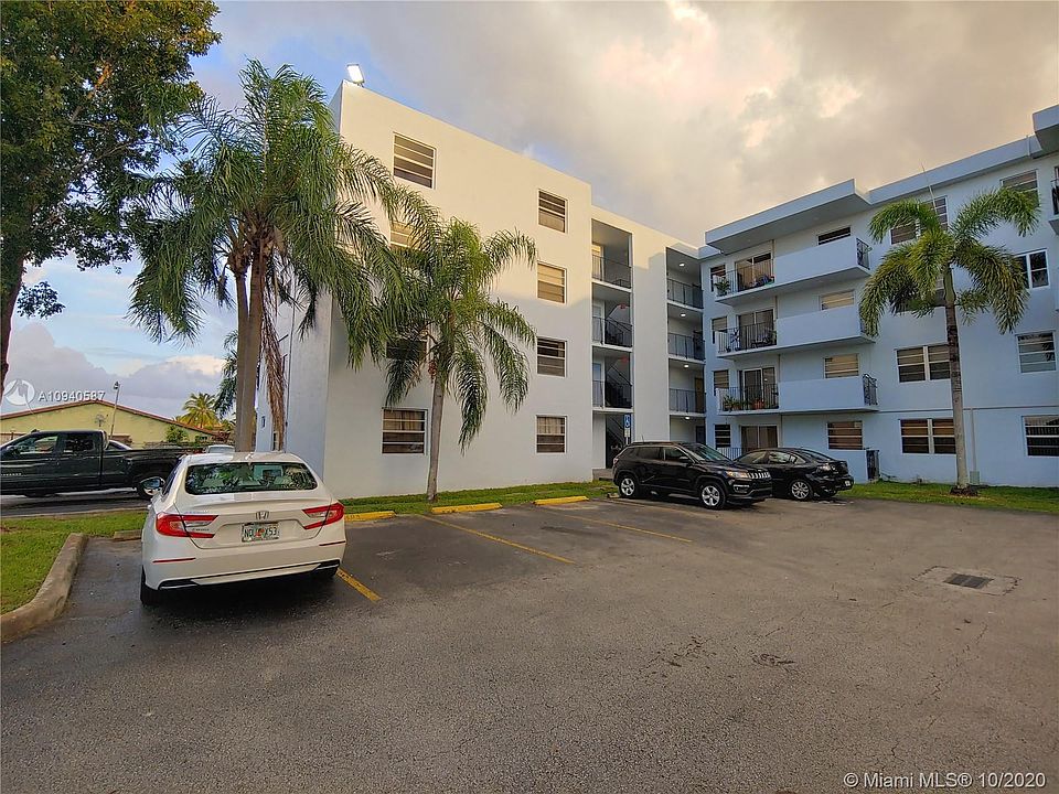 1st image of 1221 SW 122nd Ave APT 201