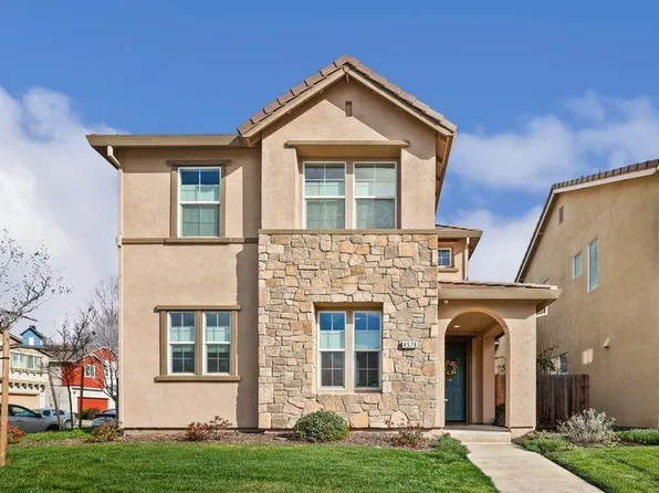 4578 Golden Cedar St, Sacramento, CA 95834