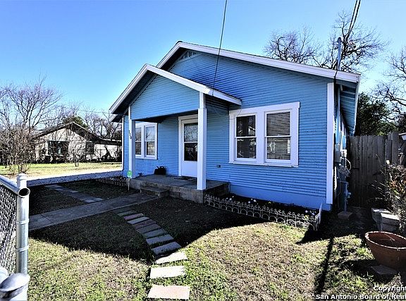 2nd image of 110 Custer