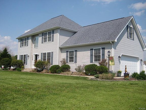 2nd image of 17504 Meadow Dr