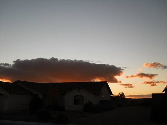 Dusk in the foothills