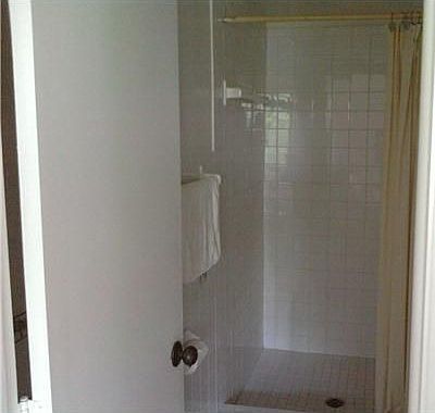 4th image of 1111 Lake Ter APT 204