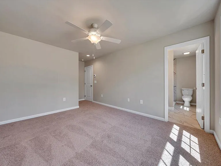 328 Woodside Dr — Photo 9