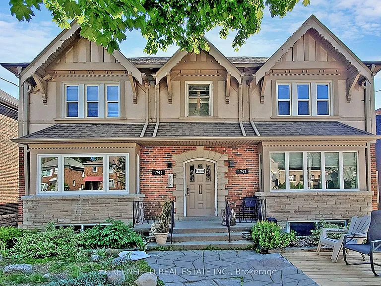 1747 Bayview Ave #UPPER — Photo 1