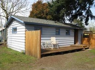 425 1/2 NW 3rd Ave, Canby, OR 97013