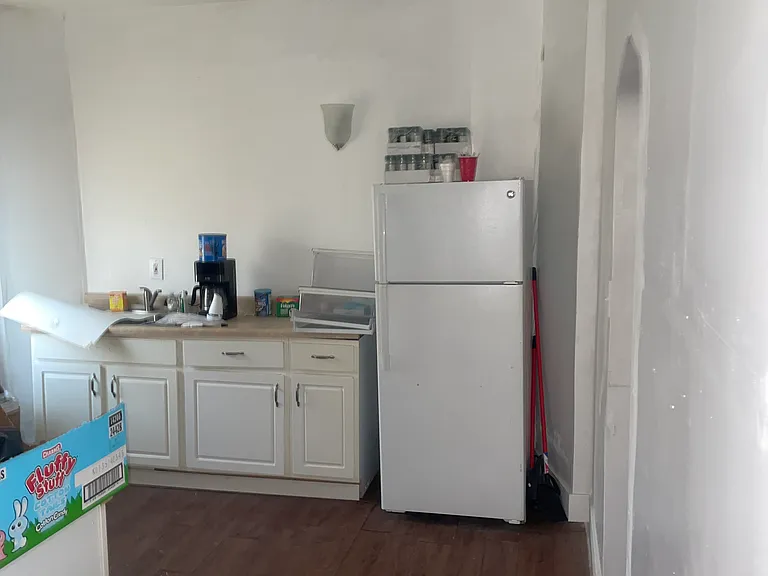 6069 Harney Ave — Photo 6