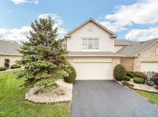 7784 Bristol Park Dr, Tinley Park, IL 60477