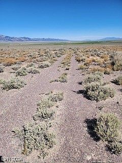 5th image of Old Lincoln Hwy