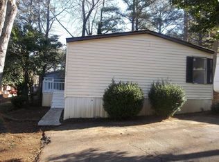 57 Daniel Dr, Stockbridge, GA 30281