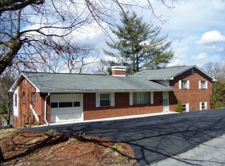 236 Powhatan St, Bluefield, WV 24701