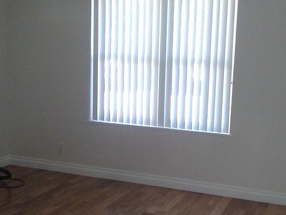 5th image of 1407 Maltman Ave