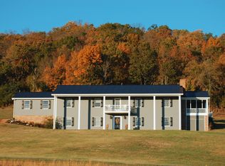 4365 Old Stage Rd, Chuckey, TN 37641