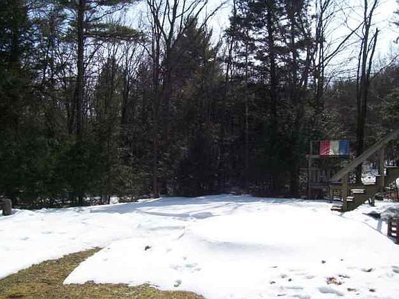 4th image of 63 CLEARWATER Drive