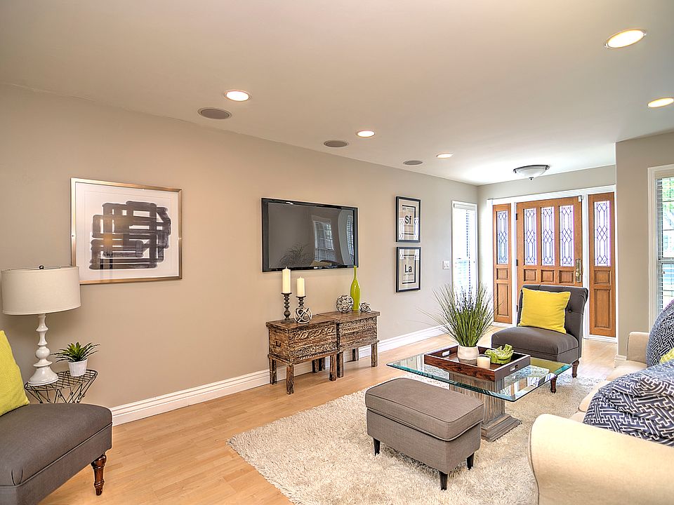 1st image of 2147 Santa Ana Ave