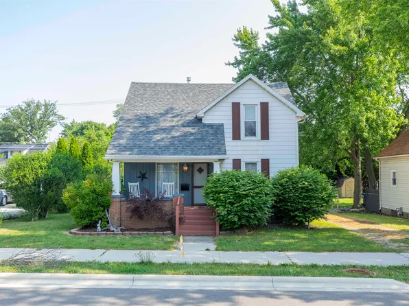 1219 E Market St, Warsaw, IN 46580