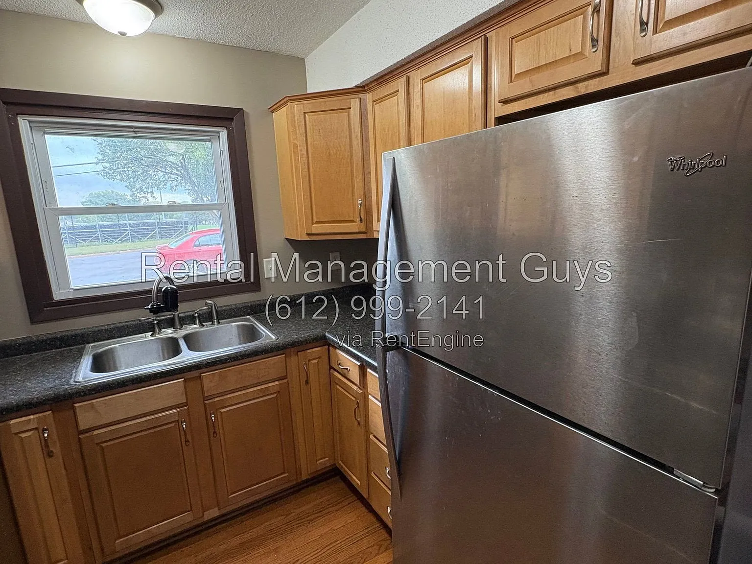 4 bed, 2.0 bath, 1750 sqft, $2,100 — Photo 2