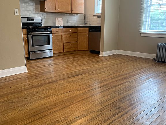 4th image of 1320 N Pennsylvania St APT 2