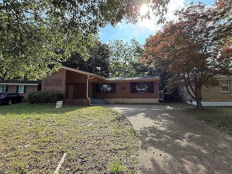 1st image of 2306 Theda Ave