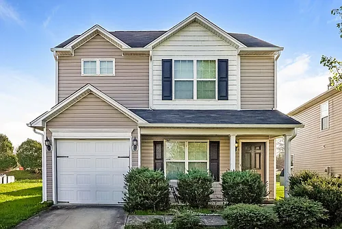 735 Bitting Hall Cir Photo 1