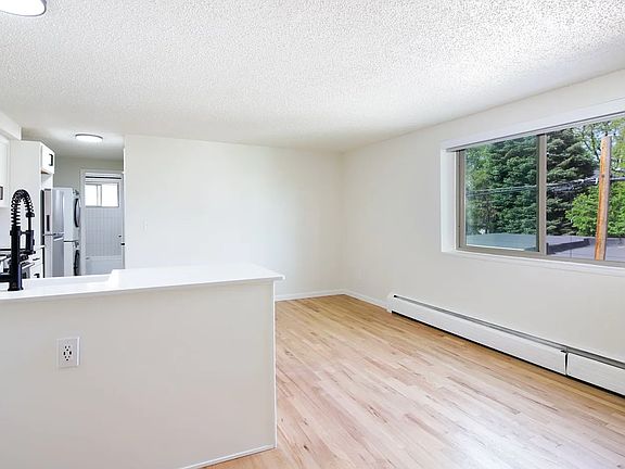 2nd image of 337 S Sherman St #210