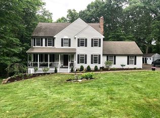 29 Outlook Rd, New Milford, CT 06776