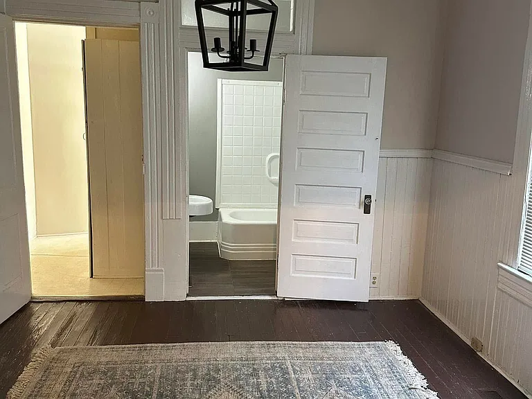2534 Napier Ave #R — Photo 8