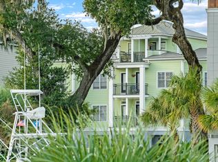 22 Transom Ct, Charleston, SC 29407