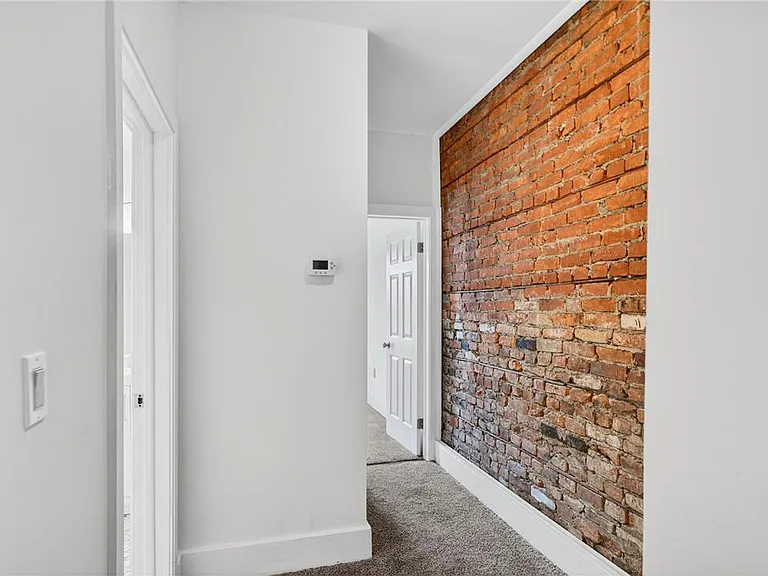 23 W Center St — Photo 24