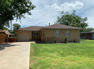 2012 McKinley St, Great Bend, KS 67530