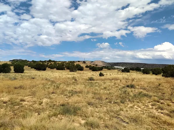 890 W Gina Marie Blvd, Paulden, AZ 86334