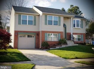 422 Taney Dr, Taneytown, MD 21787