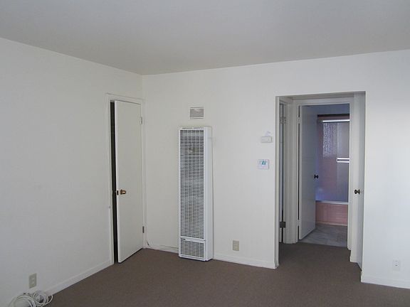 2nd image of 3312 Taraval St #3