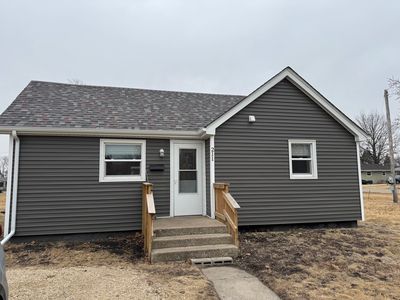 211 1st St, Mendota, IL, 61342