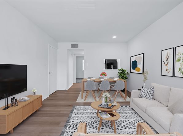 205 W Roanoke St #312-22