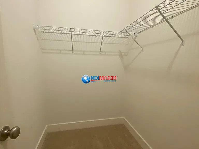 1306 Halletts Peak Pl — Photo 14