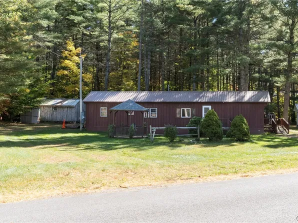 7892 Middle Rd, Brantingham, NY 13312