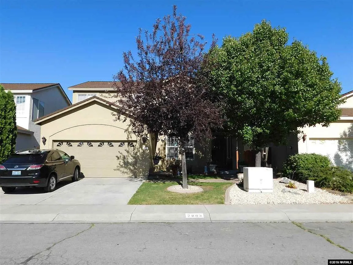 2883 Ridgecrest Dr photo 1
