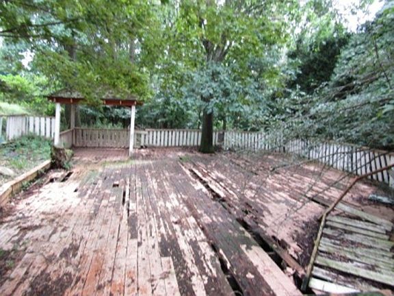 2nd image of 123 Olancha Ave