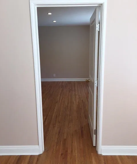 650 Levering Ave #7 — Photo 5