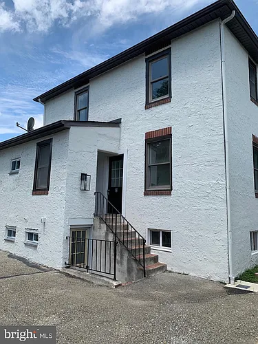 734 Sunnyside Ave #2 Photo 1