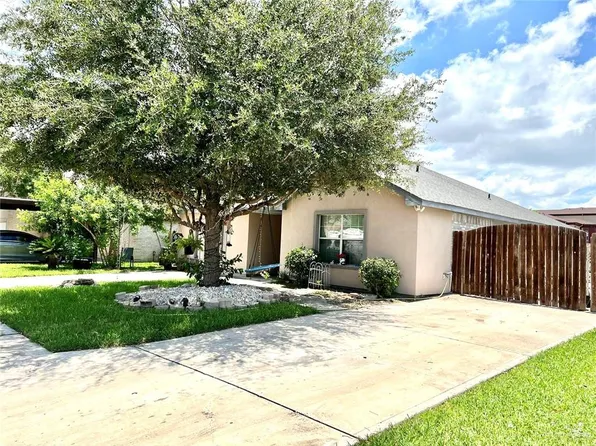 905 N 35th St, Hidalgo, TX 78557