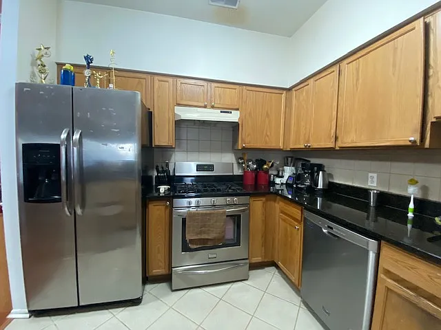 415 Lucy Ct