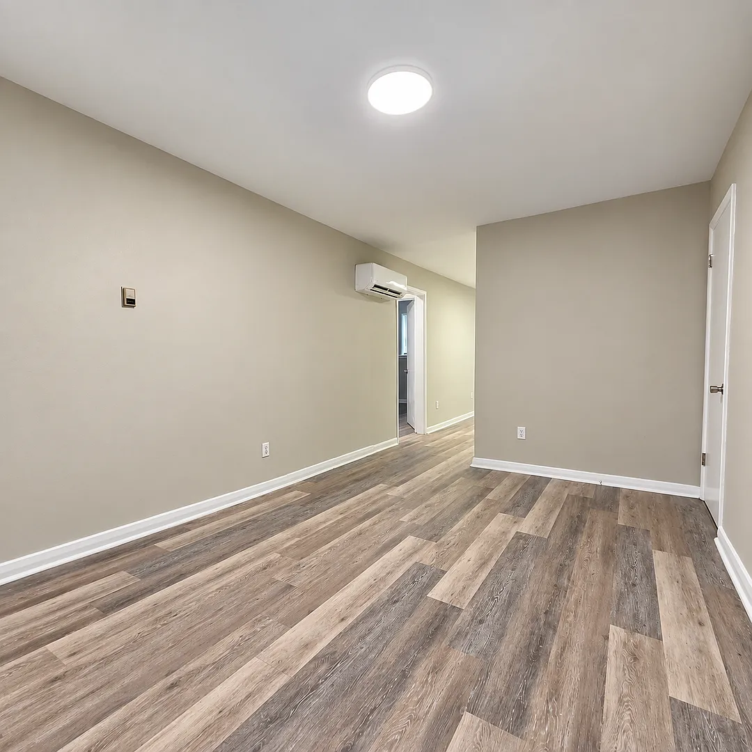 1507 Randolph Ave SE — Photo 3