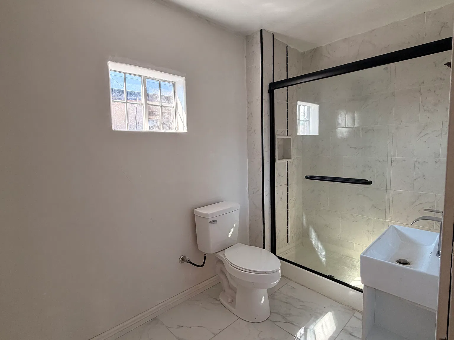 3 bed, 1682 sqft, $1,600 — Photo 4