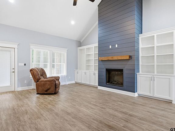 3rd image of 4033 Hanover Pl