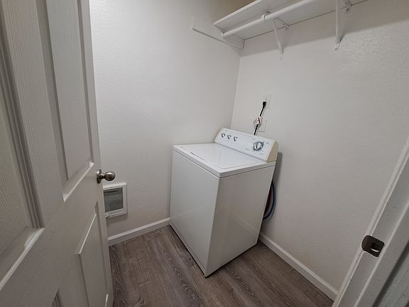 3rd image of 3806 22nd Ave SE #D