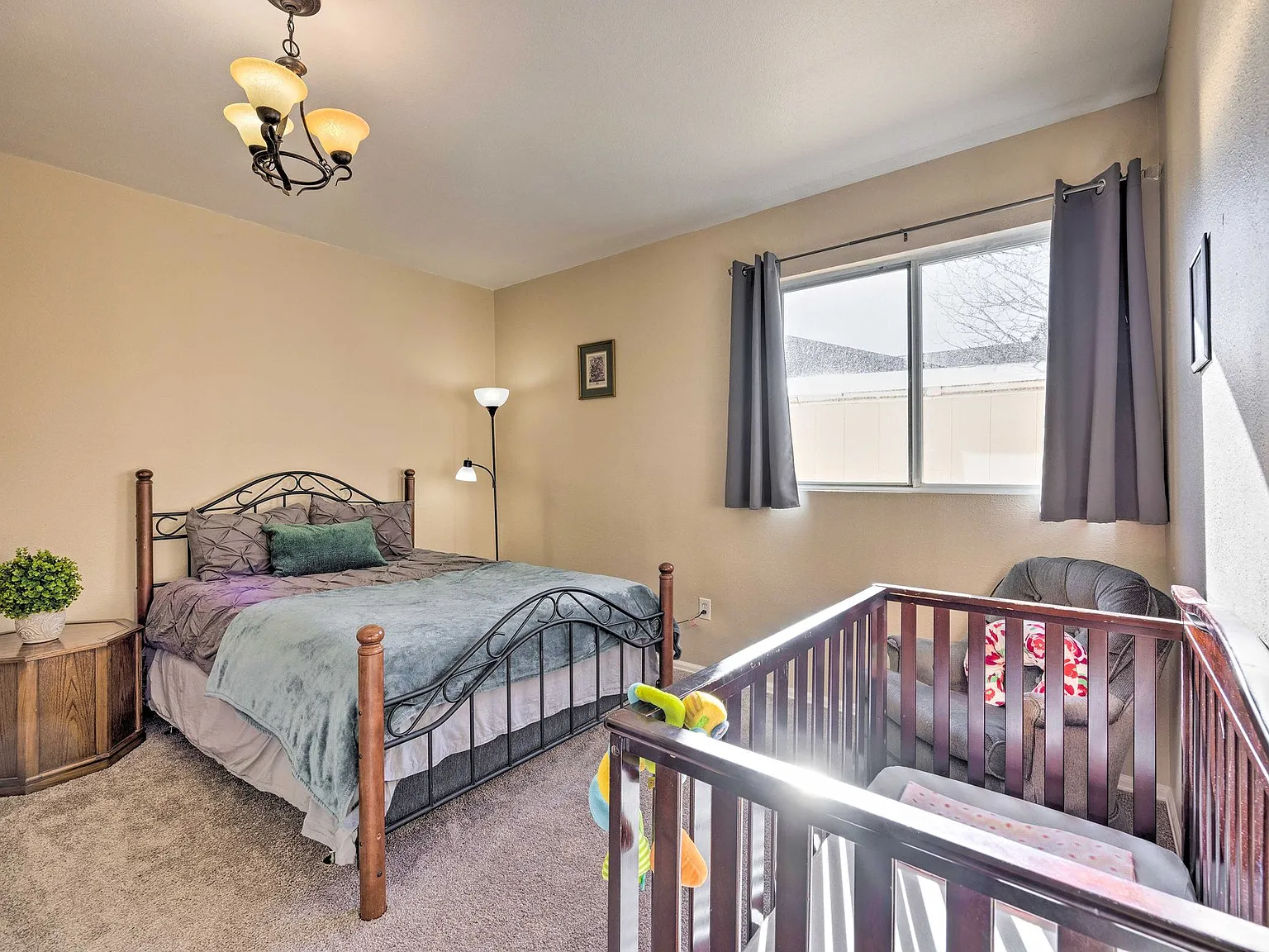 4 bed, 1568 sqft, $2,600 — Photo 4