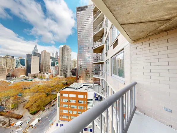 401 East 34th Street image 3 of 9