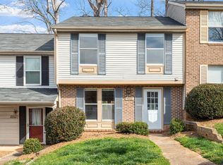 4202 Sterlingworth Dr, Raleigh, NC 27606